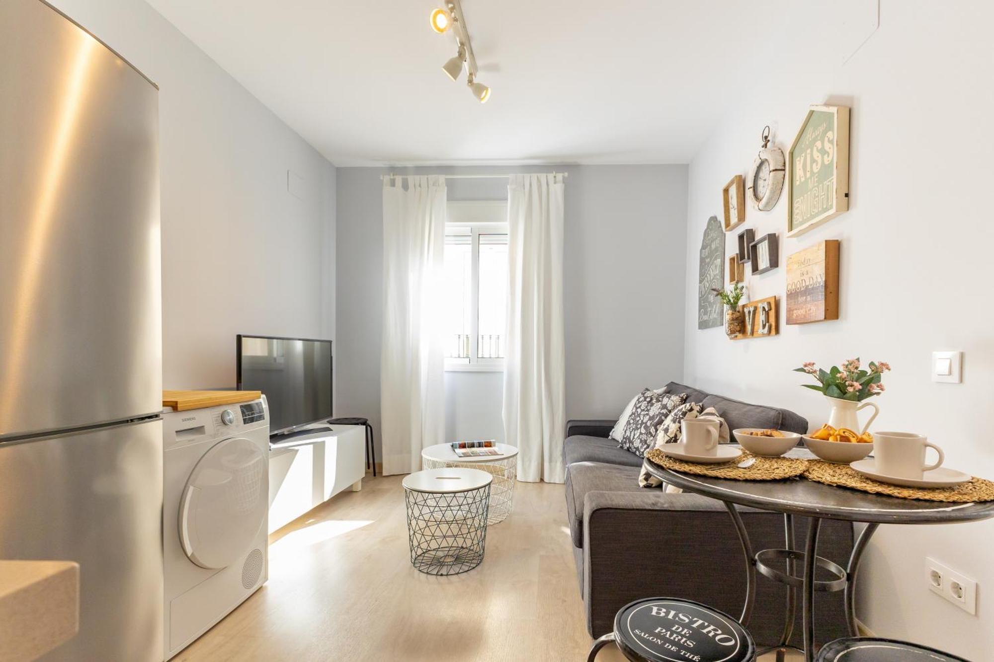 Charming 2 Bedroom Apartment At Iconic Triana Neighborhood By Ocityzen Sevilla Exteriér fotografie