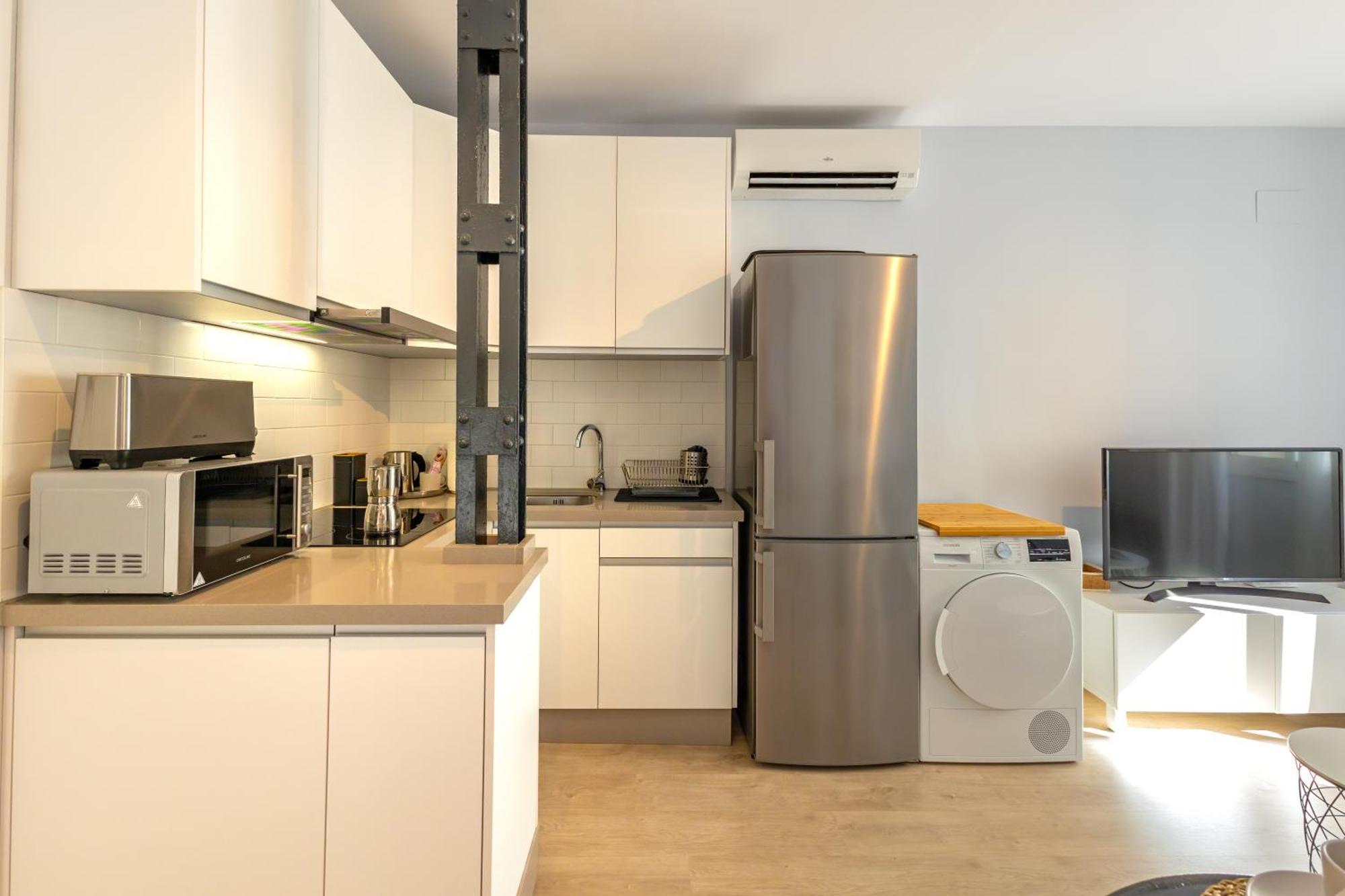 Charming 2 Bedroom Apartment At Iconic Triana Neighborhood By Ocityzen Sevilla Exteriér fotografie