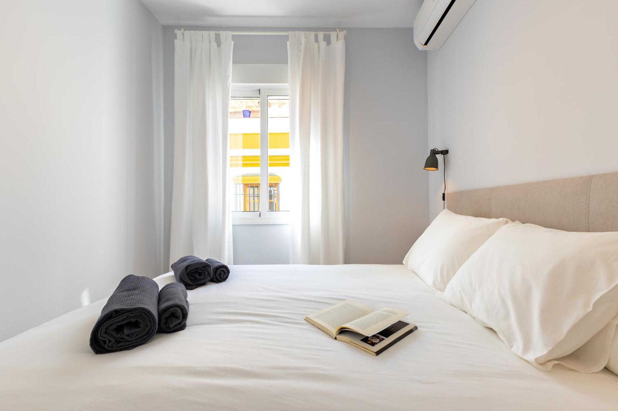 Charming 2 Bedroom Apartment At Iconic Triana Neighborhood By Ocityzen Sevilla Exteriér fotografie