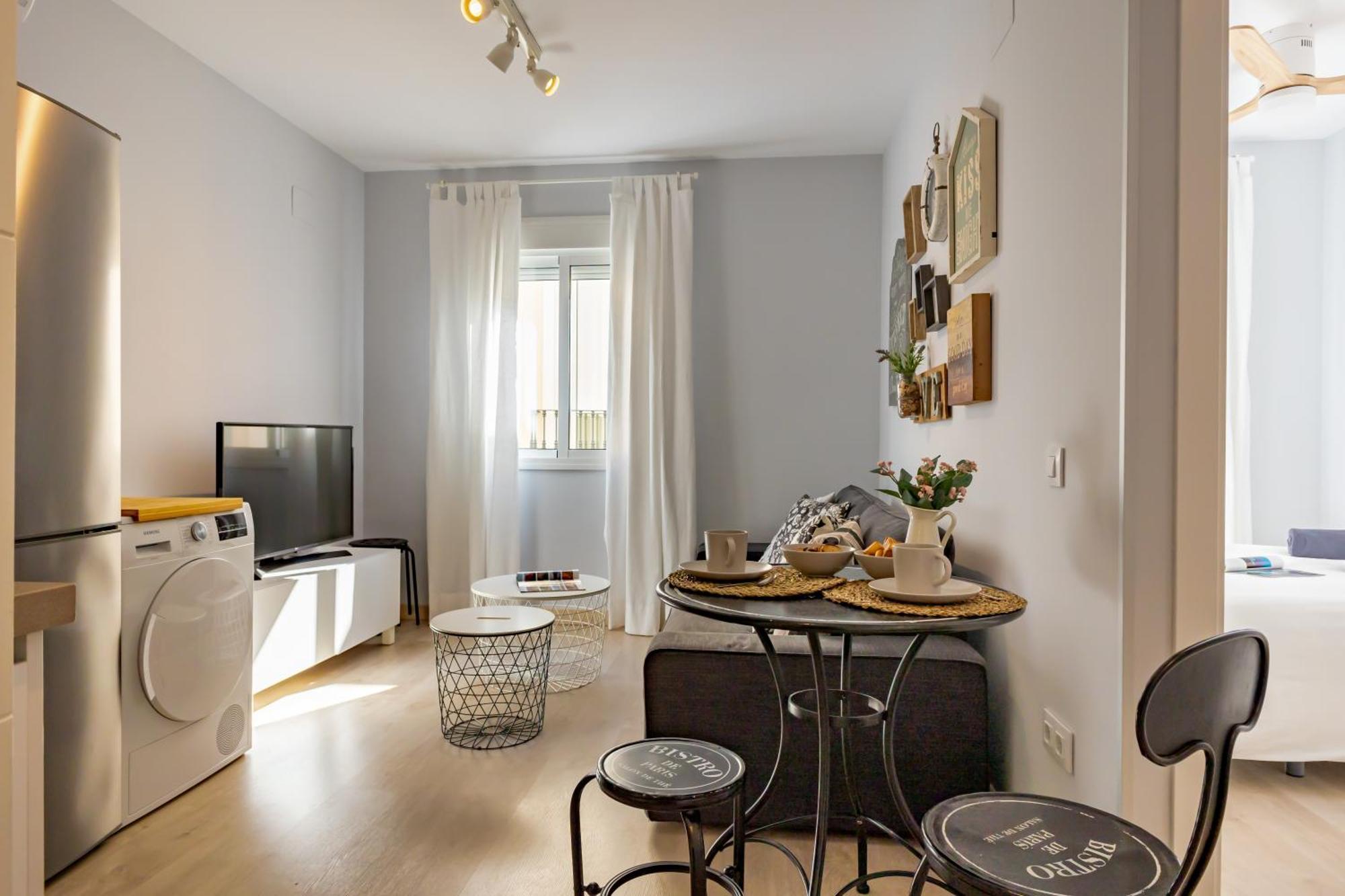 Charming 2 Bedroom Apartment At Iconic Triana Neighborhood By Ocityzen Sevilla Exteriér fotografie